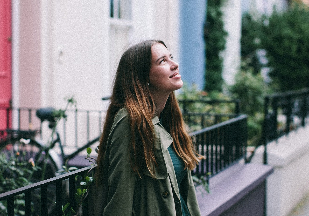 Unlocking the Benefits of Biotin: How It Promotes Healthy Skin and Nails